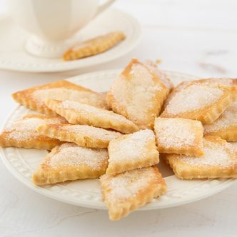 Ciasteczka półfrancuskie z cukrem