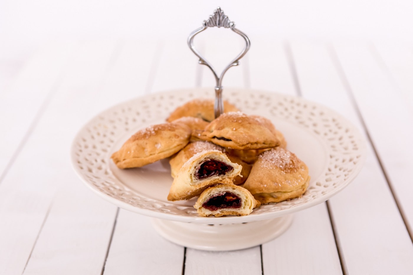 Poduszeczki z czarną porzeczką lub z serem